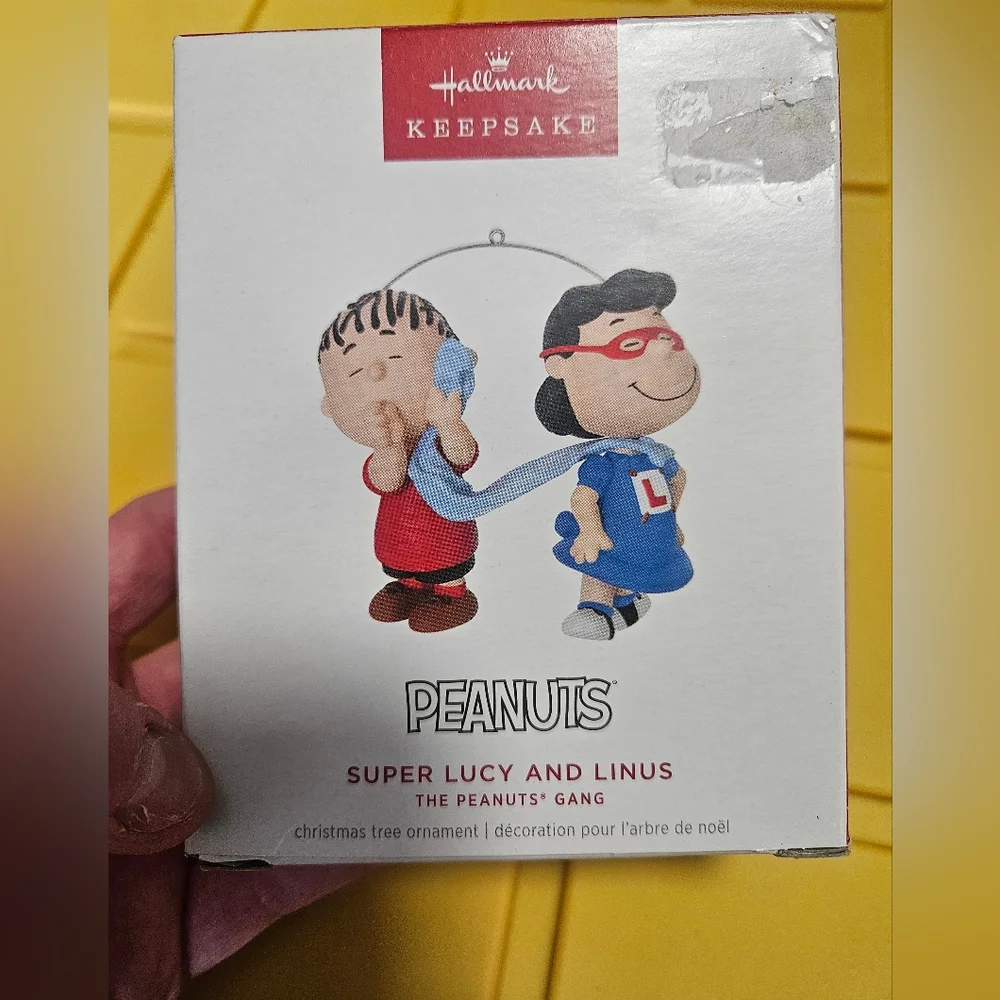 HALLMARK LIMITED EDITION 2024 PEANUTS SUPER LUCY AND LINUS ORNAMENT: NEW IN BOX